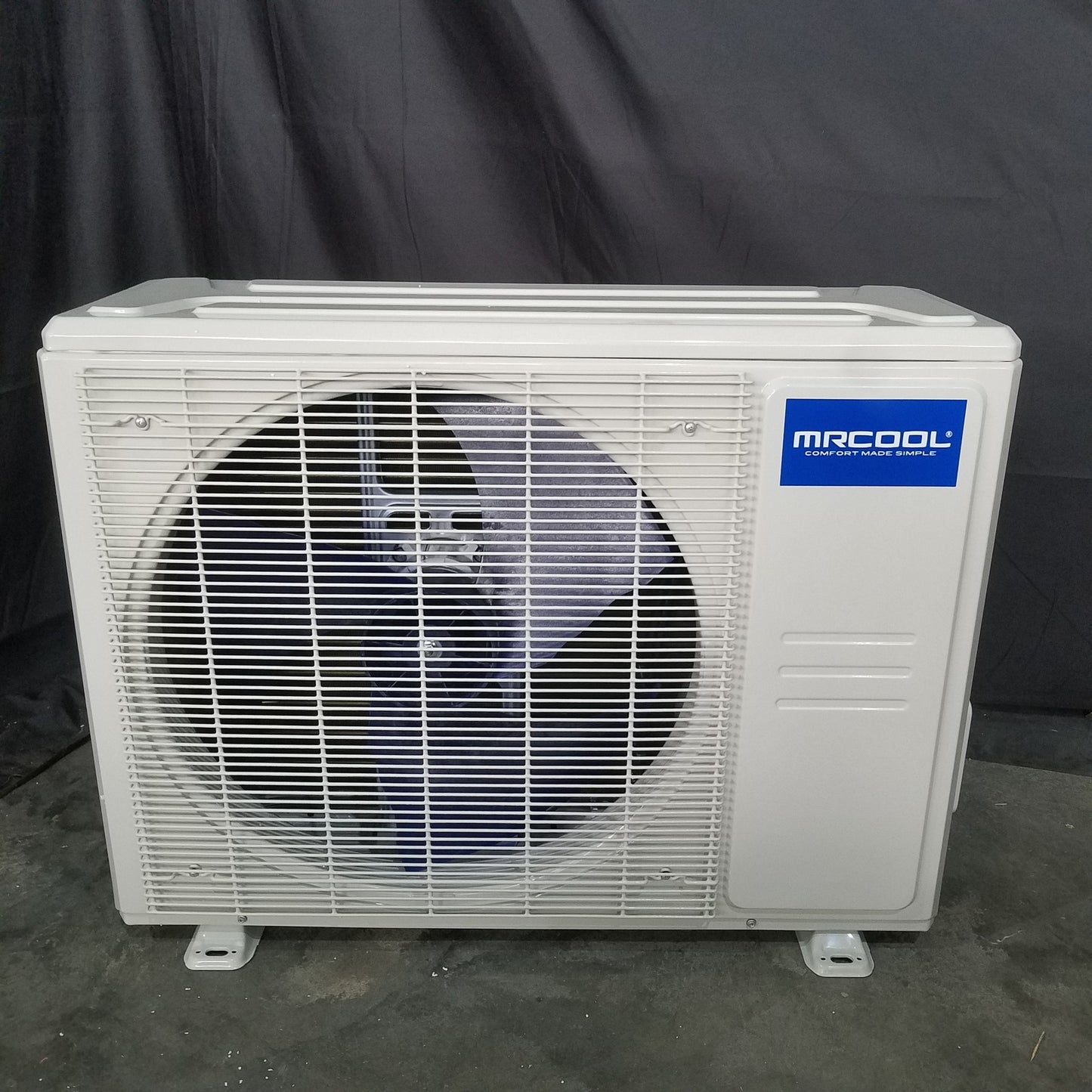 MRCOOL DIY 18k BTU 22 SEER Ductless Mini Split AC & Heat Pump 4th Generation - Energy Star 240v SCRATCH AND DING